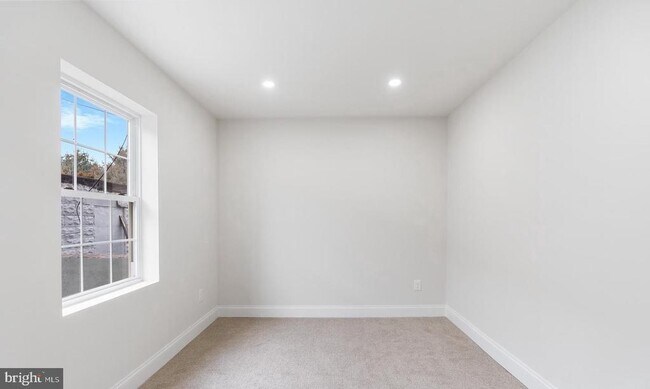 2128 N Pulaski St in Baltimore, MD - Building Photo - Building Photo