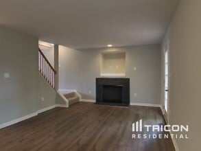 100 George Thomas Dr in Frederick, MD - Building Photo - Building Photo