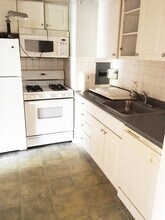 1225 Island Dr in Ann Arbor, MI - Building Photo - Building Photo