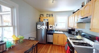 243 Summer St, Unit 1B in Somerville, MA - Building Photo