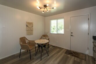 8319 S Harrison Cir in Midvale, UT - Building Photo - Building Photo