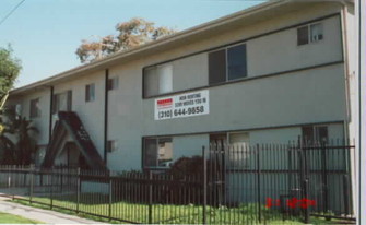 14800 Lemoli Ave Apartments