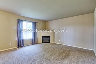 10920 NE 113th St in Vancouver, WA - Building Photo - Building Photo