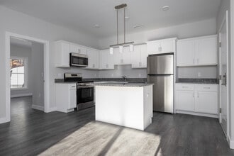 Avanti in Shelton, CT - Foto de edificio - Interior Photo