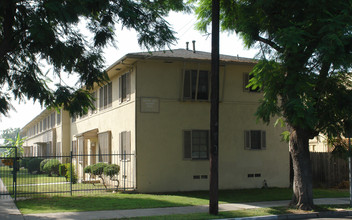 514 E Wellington Ave in Santa Ana, CA - Building Photo - Building Photo