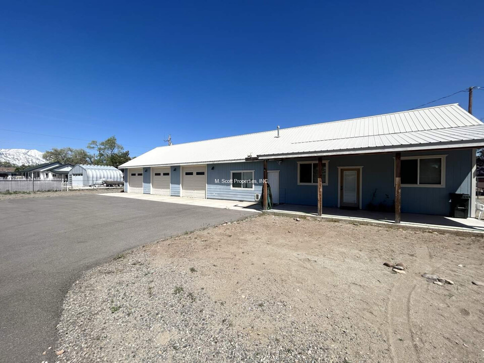 818 Long Valley Rd in Gardnerville, NV - Building Photo