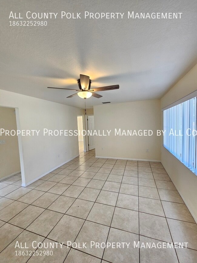235 Leelon Rd in Lakeland, FL - Building Photo - Building Photo