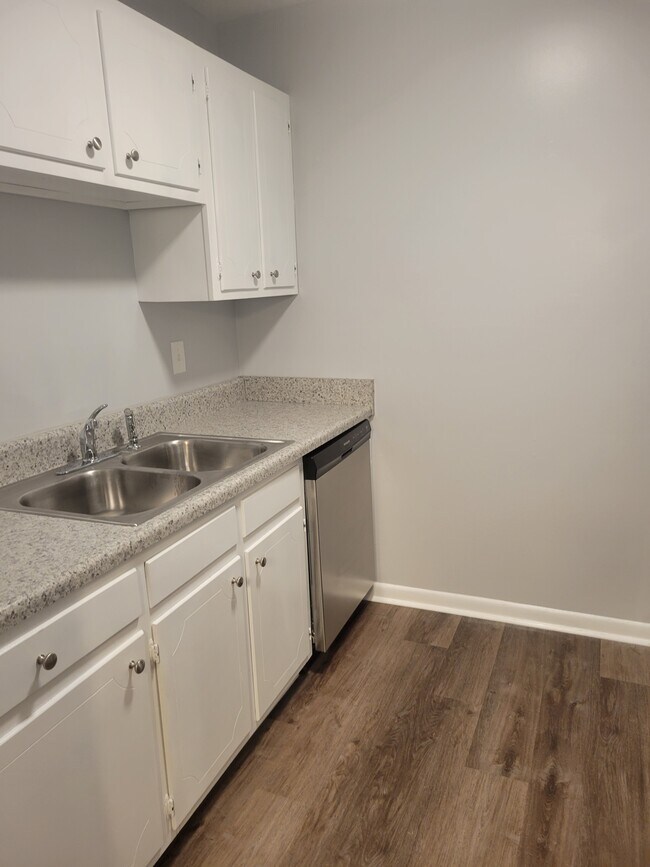 property at 370 Wallace Rd
