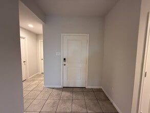 10530 Ft Cibolo Trl in Crowley, TX - Building Photo - Building Photo