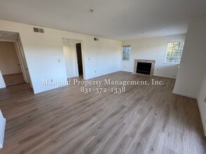 221 Quail Run Ct in Del Rey Oaks, CA - Building Photo - Building Photo