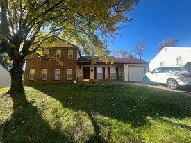 307 Bentwood Dr in Fort Washington, MD - Building Photo