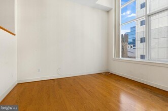 23 S 23rd St, Unit 3E in Philadelphia, PA - Foto de edificio - Building Photo