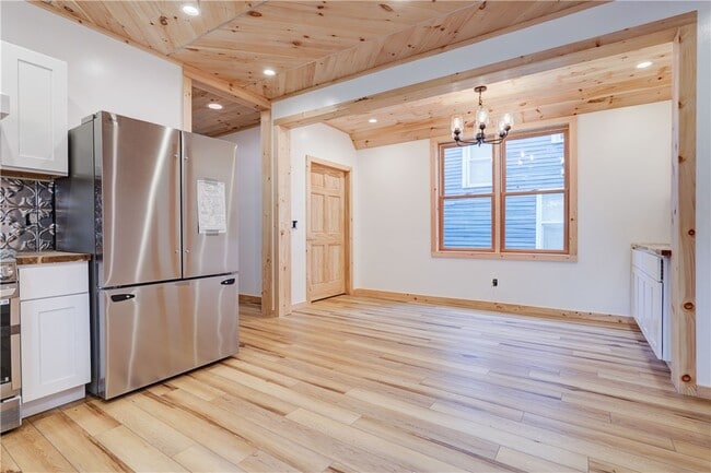 property at 413 Caroline St