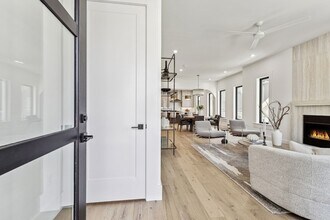 3135 Parthenon Ave, Unit B in Nashville, TN - Building Photo - Building Photo
