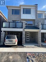 3361 Thunderbird Prom in Pickering, ON - Building Photo