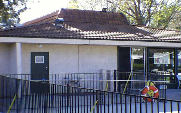 Green River Village in Corona, CA - Building Photo