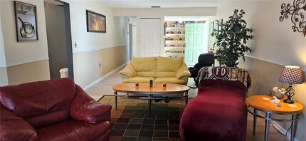 6326 7th Ave W in Bradenton, FL - Building Photo - Building Photo