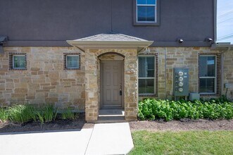 415 Epiphany Ln in Pflugerville, TX - Building Photo - Building Photo