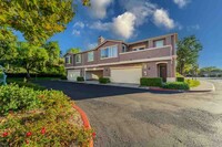 39753 Princeton Way in Murrieta, CA - Foto de edificio - Building Photo