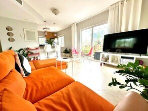 410 SW 15th St in Pompano Beach, FL - Foto de edificio - Building Photo