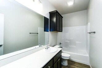 12005 Englewood Ave in Lubbock, TX - Building Photo - Building Photo