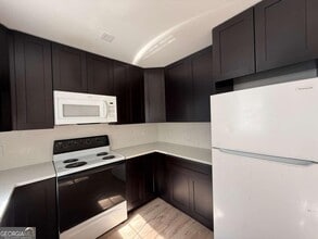 1100 Pineland Ave in Hinesville, GA - Building Photo - Building Photo