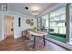 1006 Beach Ave in Vancouver, BC - Building Photo - Building Photo