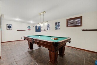 4289 Pinetree Ln in Cincinnati, OH - Building Photo - Building Photo