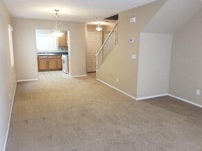 4040 Emerald Wood St in Las Vegas, NV - Building Photo - Building Photo