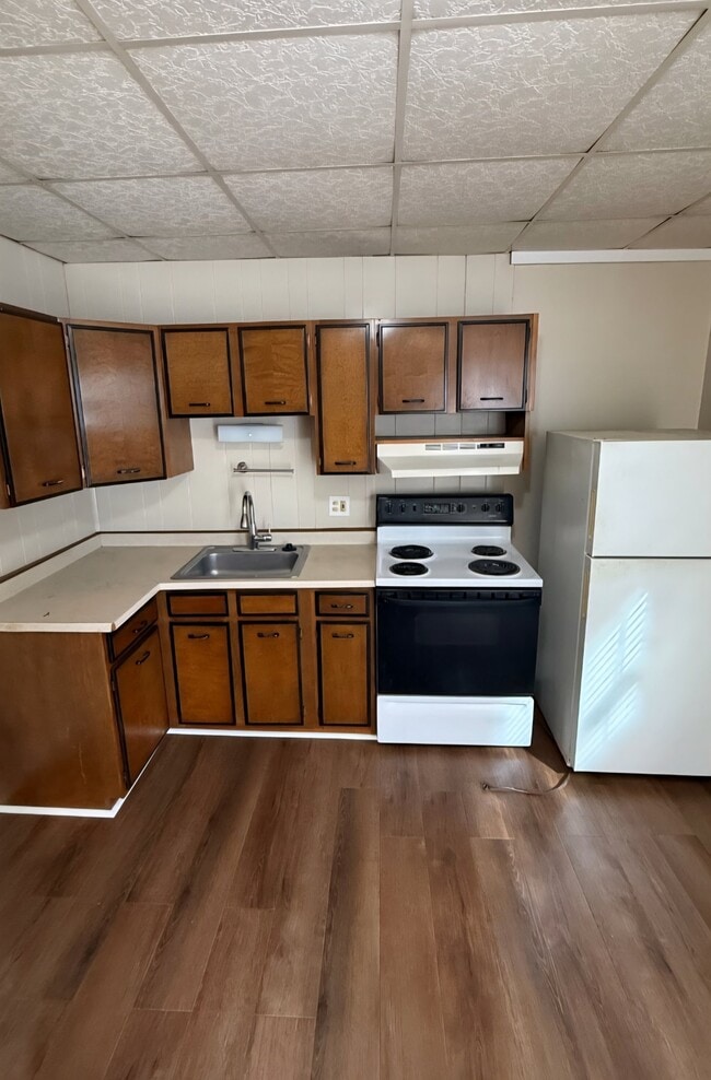 property at 100 Apsley St
