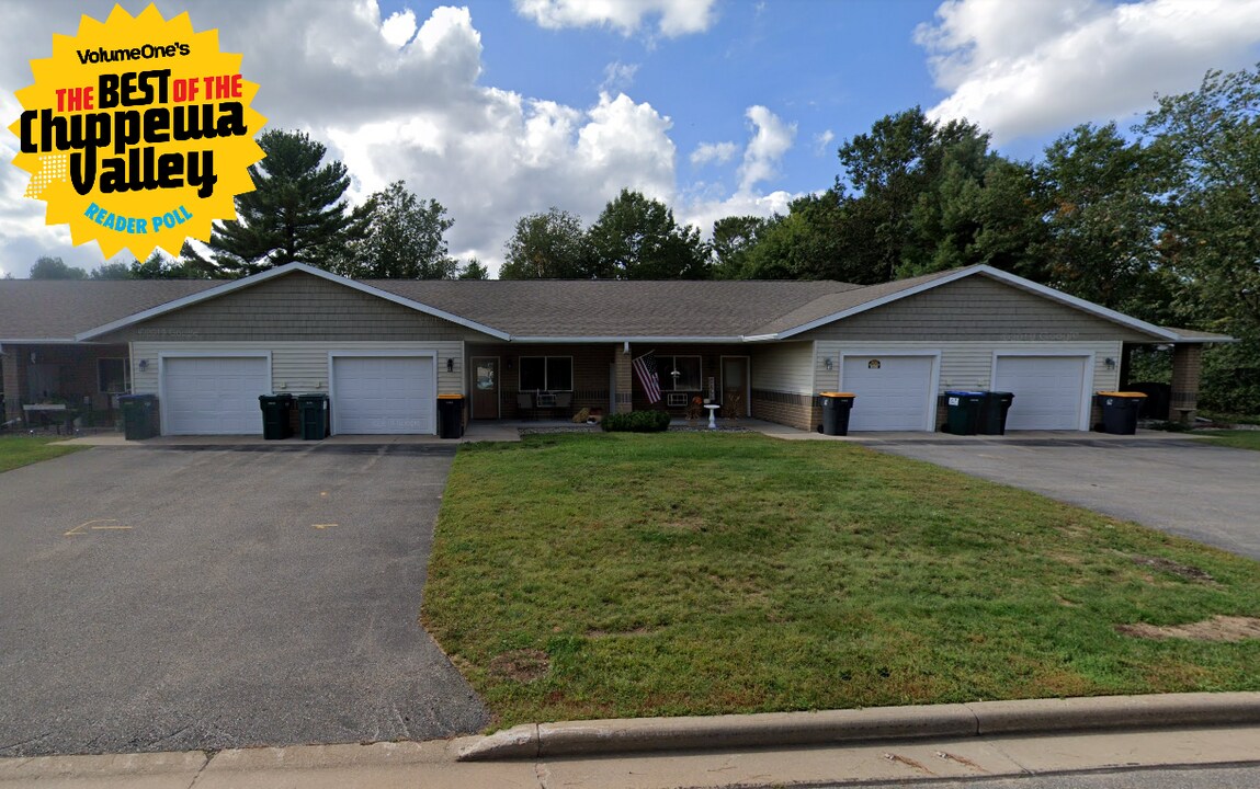 5856 Delikowski St, Unit 5856 in Weston, WI - Building Photo