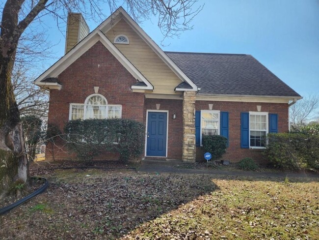 property at 2460 Mountain Dr