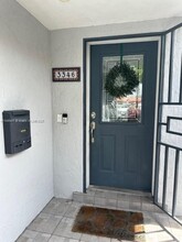 3344 SW 24th St-Unit -3346 in Miami, FL - Building Photo - Building Photo