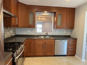 4666 Louise St Claire Dr in Doylestown, PA - Building Photo - Building Photo