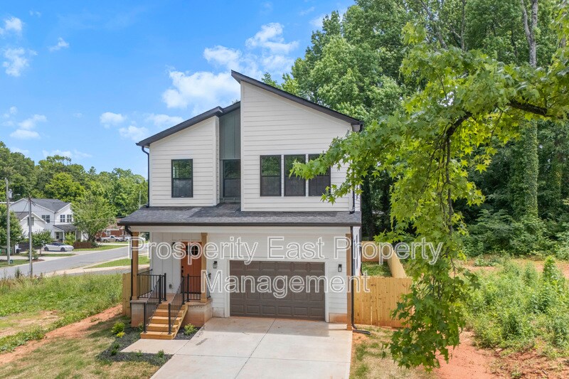 3420 Tappan Pl in Charlotte, NC - Building Photo