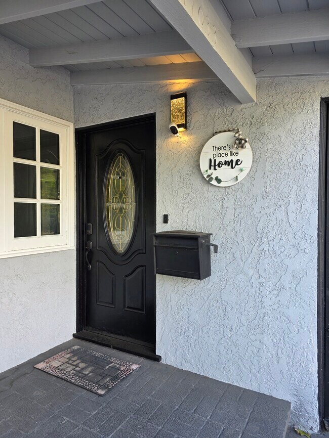11033 Quill Ave in Los Angeles, CA - Building Photo - Building Photo
