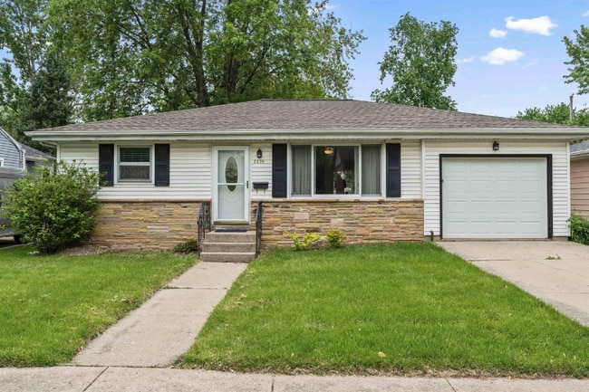 property at 2830 Moland St