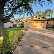 11808 Tobler Trail in Austin, TX - Building Photo