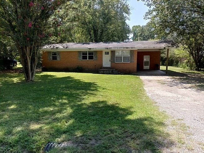 property at 205 Trailwood Dr