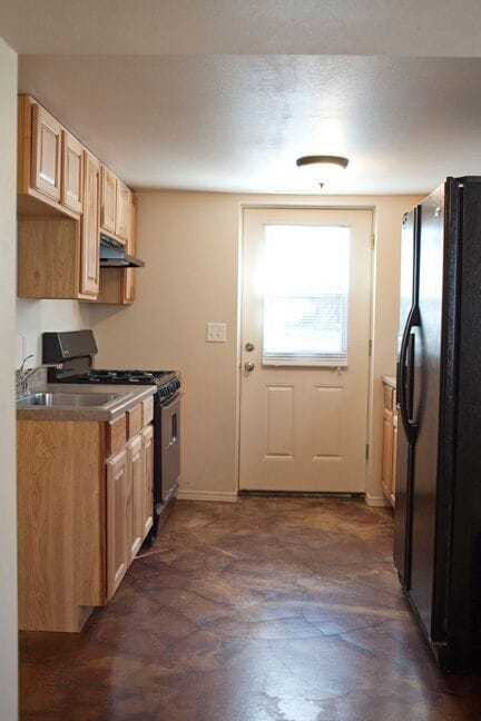 property at 323 NE 158th St