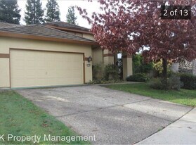 351 Seaton Dr in Folsom, CA - Building Photo