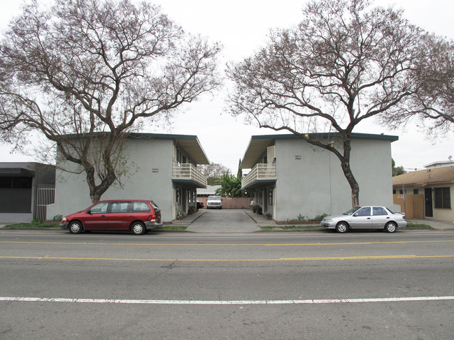 5837-5841 Orange Ave in Long Beach, CA - Building Photo - Building Photo