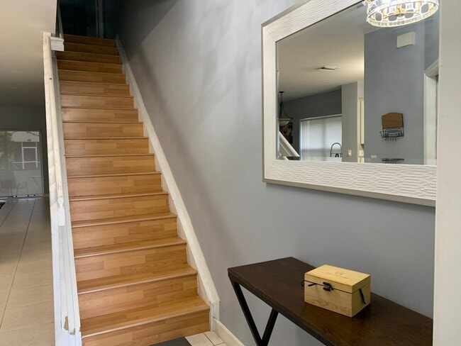 349 SW 121st Ave in Pembroke Pines, FL - Building Photo - Building Photo