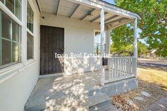 37 Alvarado Ave in Pittsburg, CA - Building Photo - Building Photo