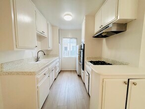 3645 Kelton Ave, Unit 1 in Los Angeles, CA - Building Photo - Building Photo
