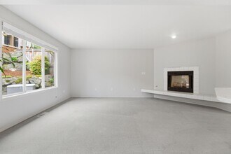 4520 51st Ave SW in Seattle, WA - Building Photo - Building Photo