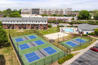 The Bower Student Living in Greenville, NC - Building Photo - Building Photo