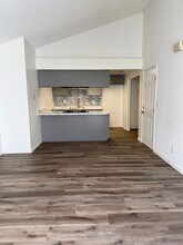 6816-6818 Trovita Way in Citrus Heights, CA - Building Photo - Building Photo