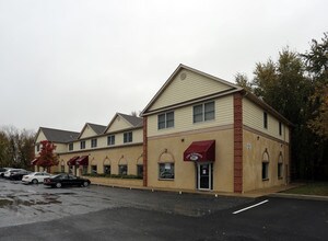 460 Main St in Stevensville, MD - Building Photo - Building Photo