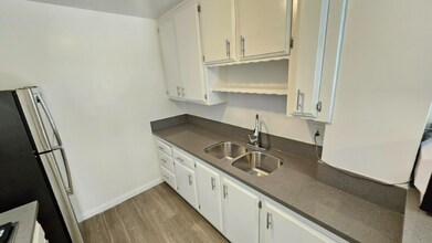 545 Hayworth Ave in Los Angeles, CA - Building Photo - Building Photo